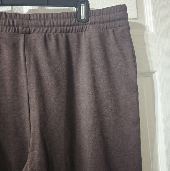 NWT Vuori Halo Essential Wide Leg Lounge Pants in Java Heather, Size XXL. - Picture 10 of 14